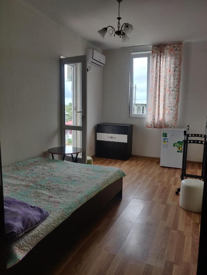 Lily Pearls Inn Kobuleti Exterior foto